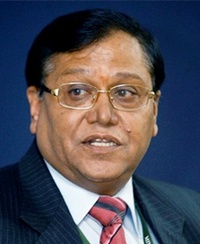Dr VK Saraswat